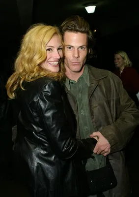 Julia Roberts and Danny Moder Oceans 11 world premiere