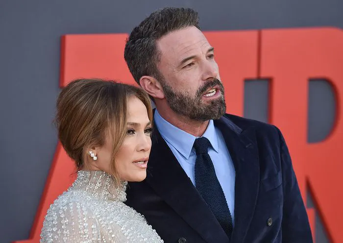 Jennifer Lopez and Ben Affleck Air premiere