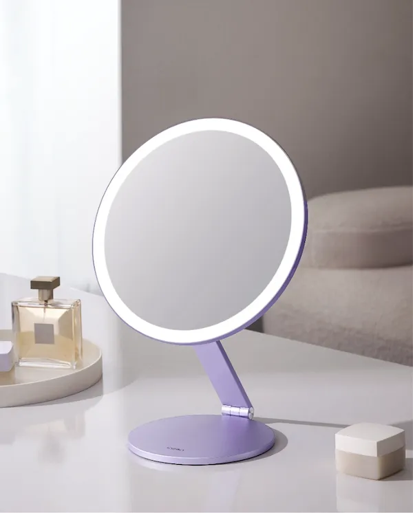 "Laifen Glowy Vanity Mirror for makeup application"