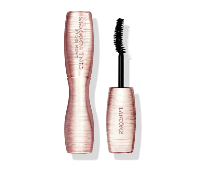 Lancome Curl Goddess Mascara for voluminous lashes.