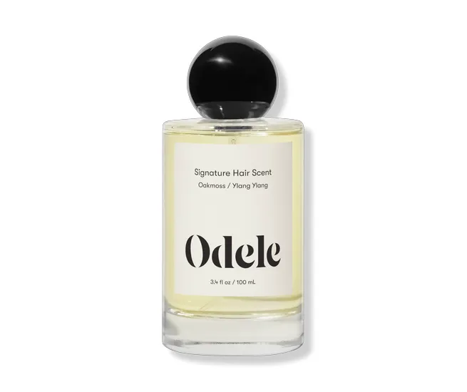 Odele Signature Hair Scent Oakmoss Ylang-Ylang for a refreshing fragrance.