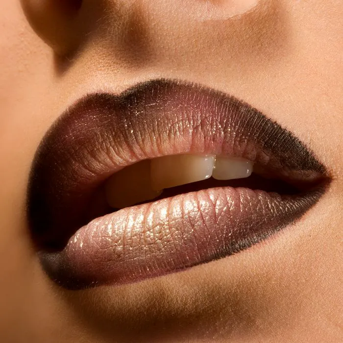 shimmer-center-lips