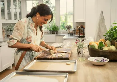 Meghan Markle cooking on With Love Meghsn
