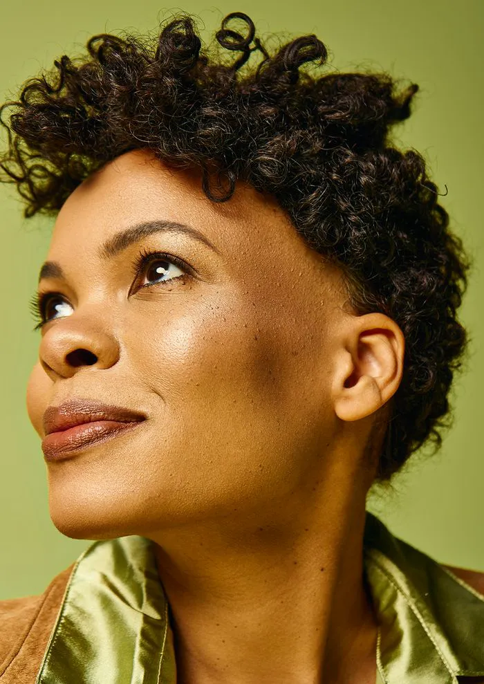 tapered-curly-crop