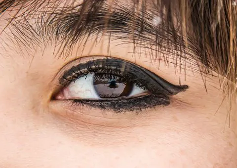 black-eyeliner