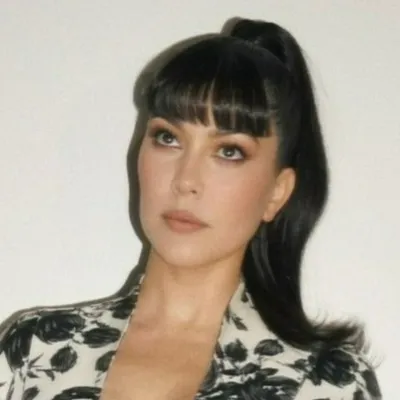 "Kourtney Kardashian with bangs"