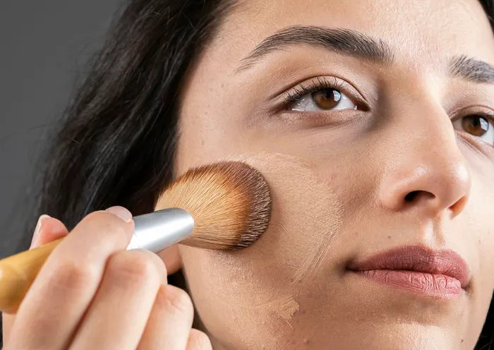 using-matte-foundation
